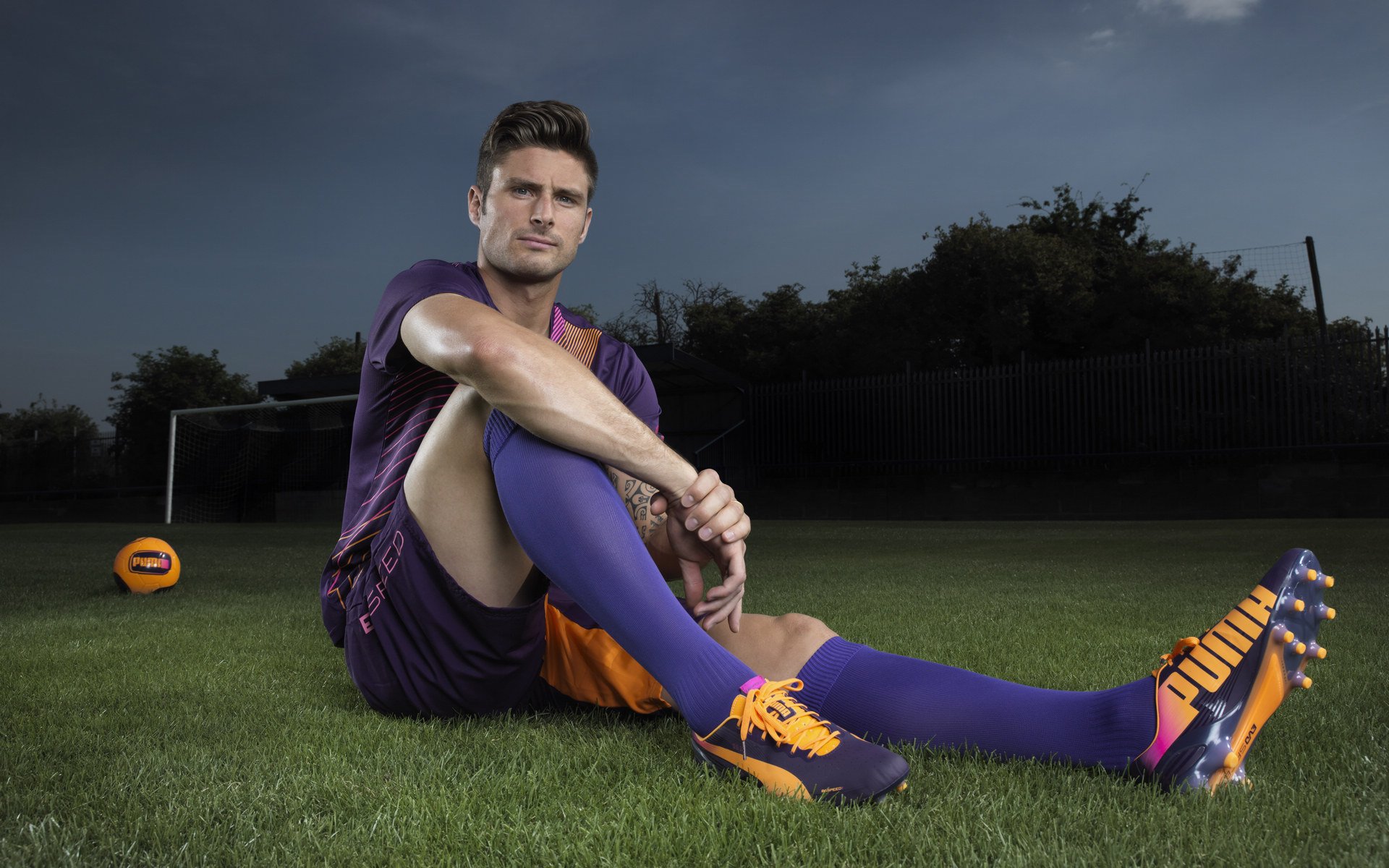 突尼斯人贾瓦迪挑战强手游出新高，突尼斯之夜 百度百科